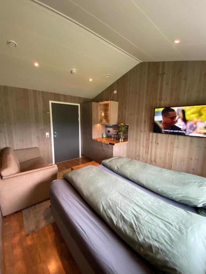 Finnvikhaugen Rooms Mestervik Exterior foto